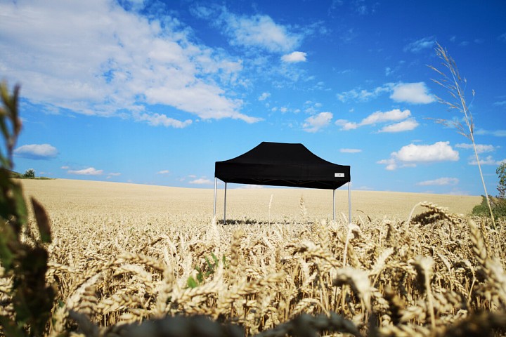 Altana składana o wymiarach 2x2 m do druku reklamowego